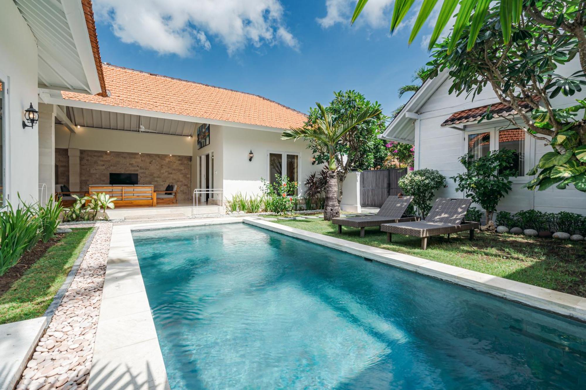 Green Garden Seminyak Villa Exteriör bild