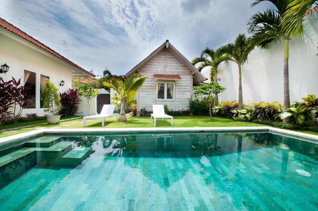 Green Garden Seminyak Villa Rum bild